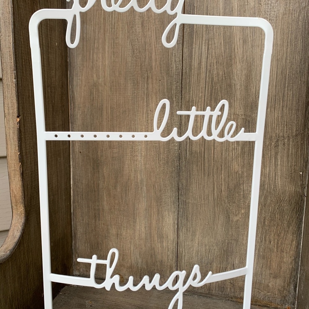 Pretty Little Things white & green jewelry holder - Picture 3 of 4